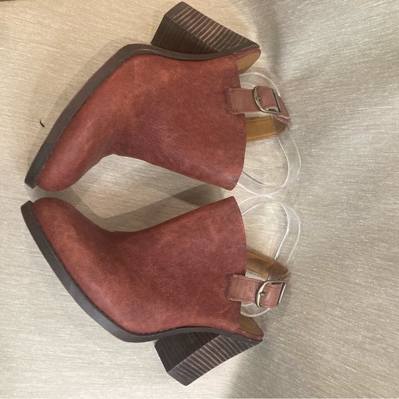 LUCKY BRAND  Sz 9 Odenah Stacked Heel Slip On Pointy Western Style Mules NEW - Picture 7 of 13